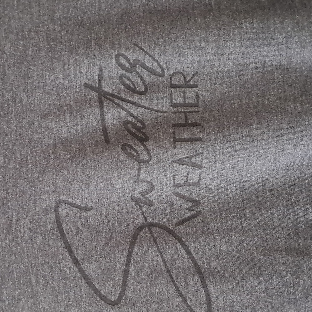Lularoe Liv Medium shirt - Picture 3 of 3